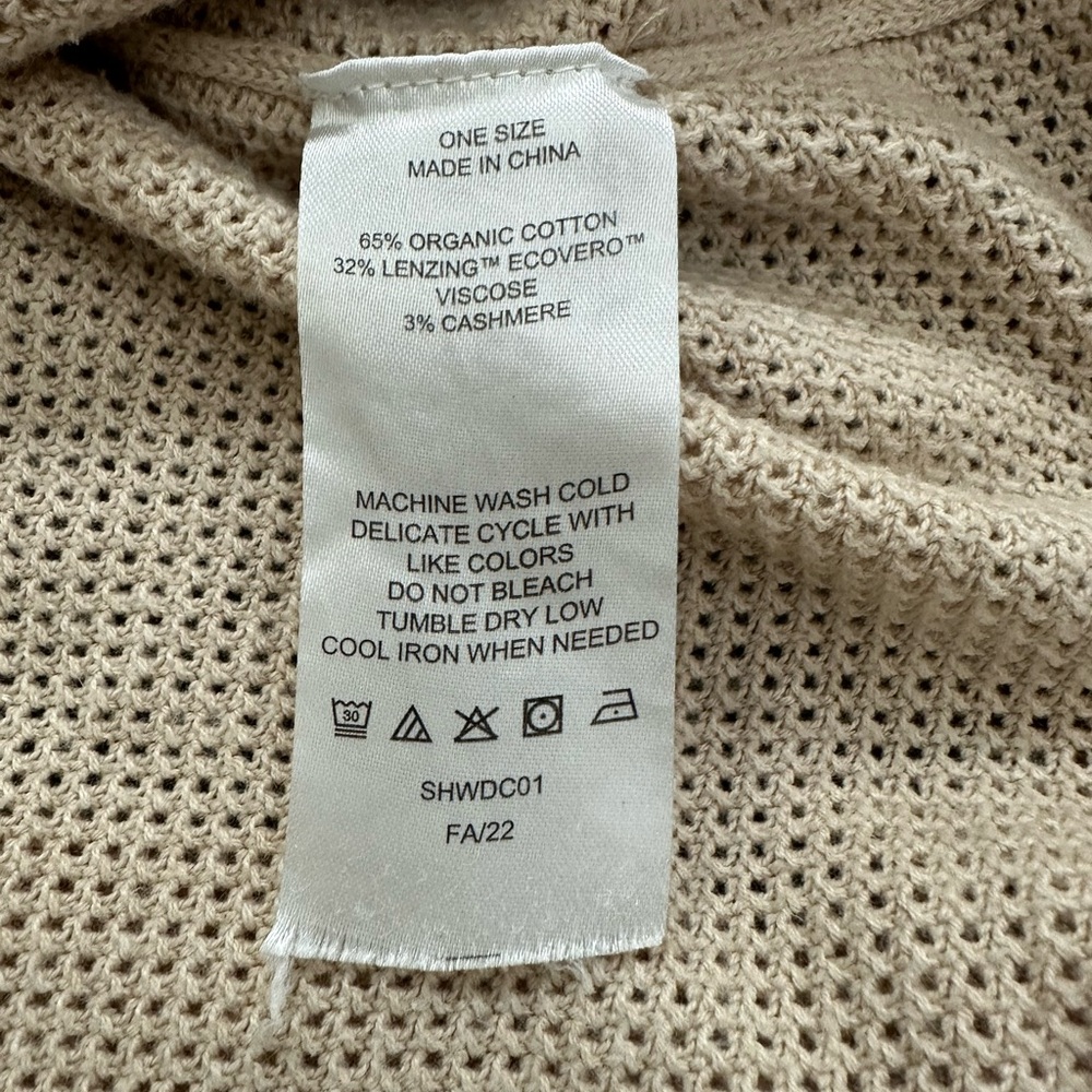 Quince Heather Oatmeal Lightweight Cotton Cashmere Nursing Shawl - Picture 8 of 9